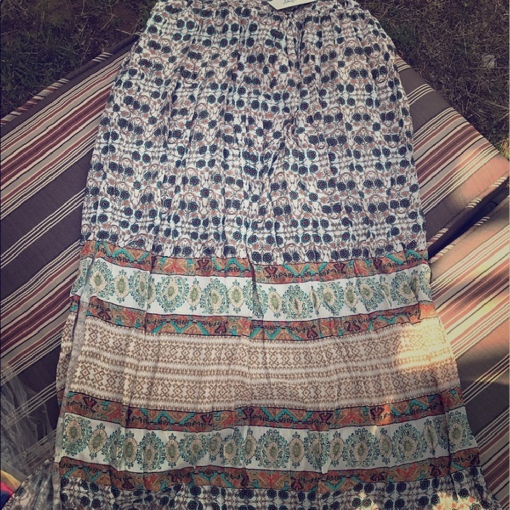 NWT Skylar & Jade Boho Maxi Skirt Medium